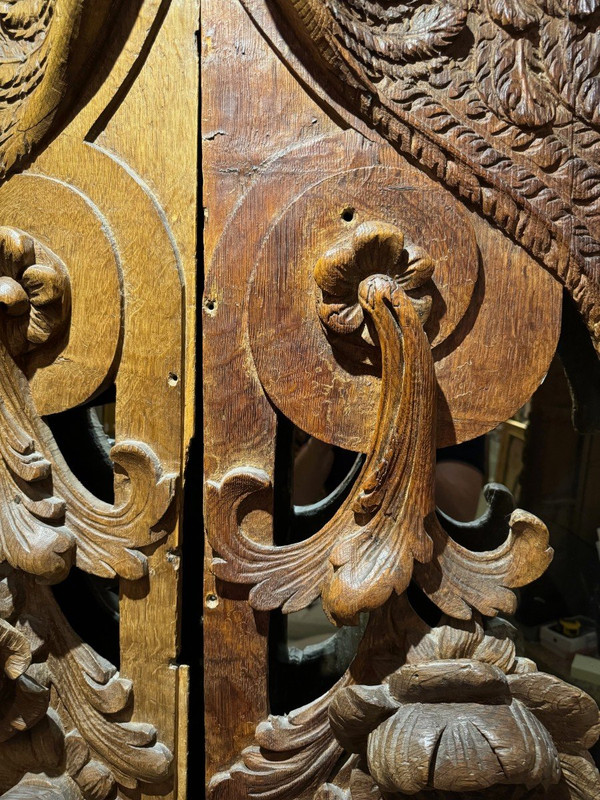Très grands éléments de boiserie, anges ailés, Flandres,17e S.