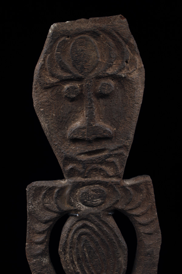 Charme rituel, art tribal, art océanien, Figure de culte, sculpture, Papouasie Nouvelle Guinée
