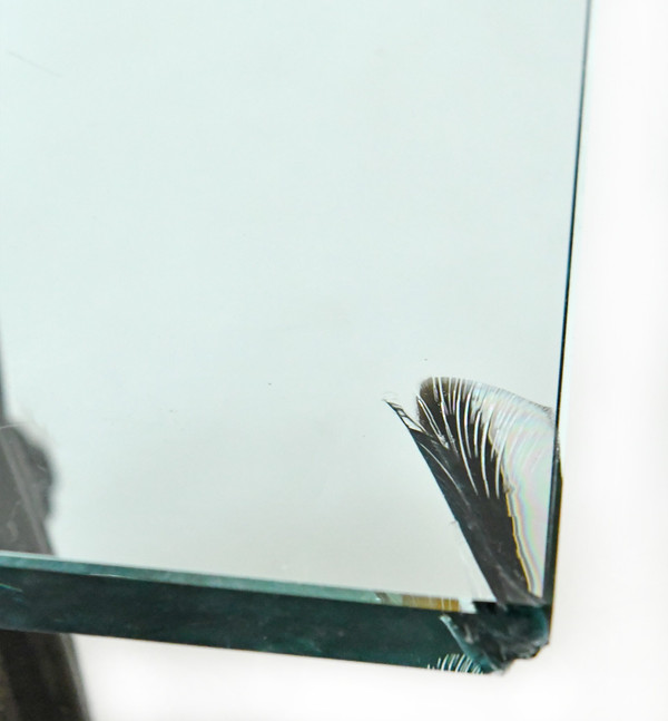 Gae AULENTI (1927-2012) Table basse modèle "Tavolo con ruote" pour Fontana Arte 