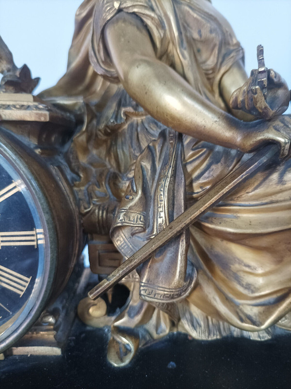 Henri Picard (1840-1890) Orologio allegorico in bronzo Napoleone III