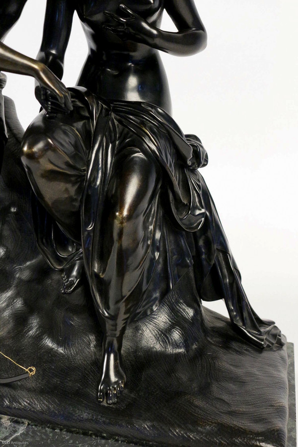 Gruppo in bronzo a patina nera Angelo e Ninfa Periodo romantico 1830-1840 circa