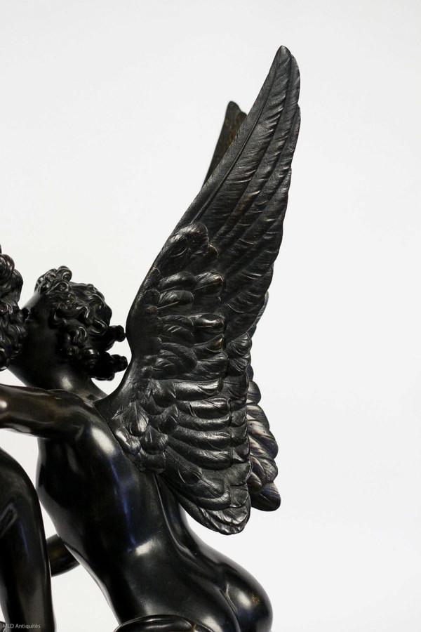 Gruppo in bronzo a patina nera Angelo e Ninfa Periodo romantico 1830-1840 circa