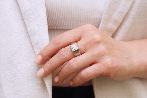 Art Deco Diamant-Siegelring 1,39 ct aus Platin, alter Siegelring