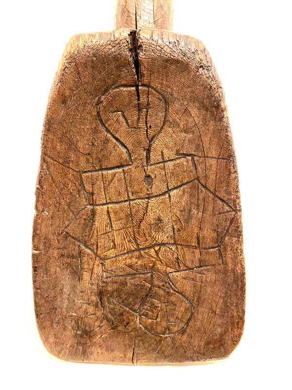 LOBI engraved stool