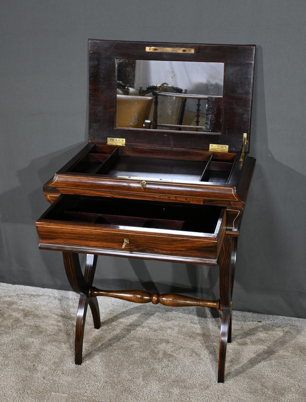 Travailleuse en Palissandre, style Napoléon III, Maison Roll, Fg. St Antoine – Milieu XIXe