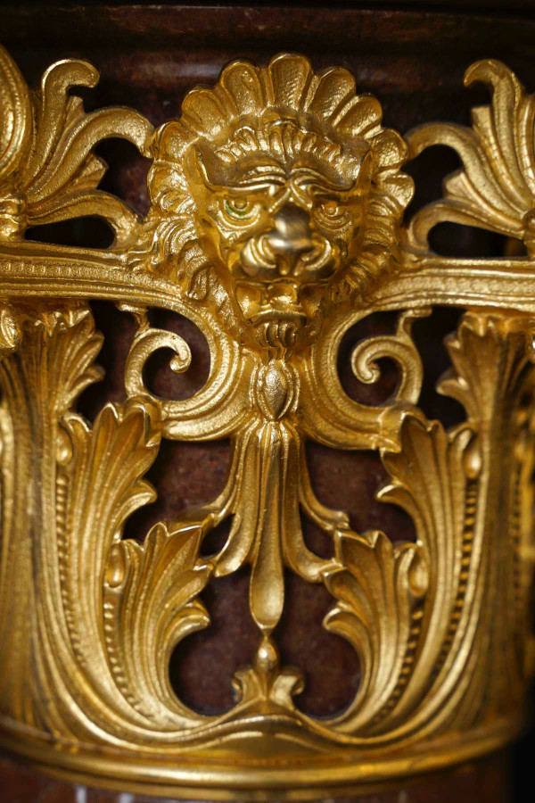 Importante coppia di colonne con coppia di girandole, epoca Napoleone III