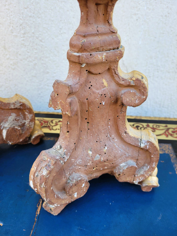 Suite di 2 Candelieri In Legno Dorato, XIX Secolo