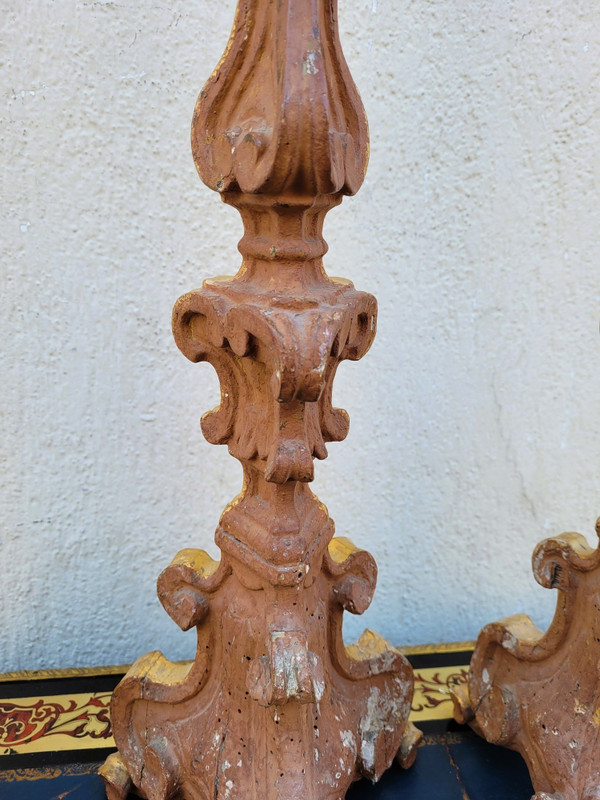 Suite di 2 Candelieri In Legno Dorato, XIX Secolo