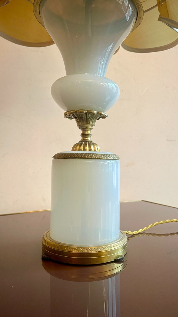 Lampada opalina “Bolla di sapone”, XIX secolo 