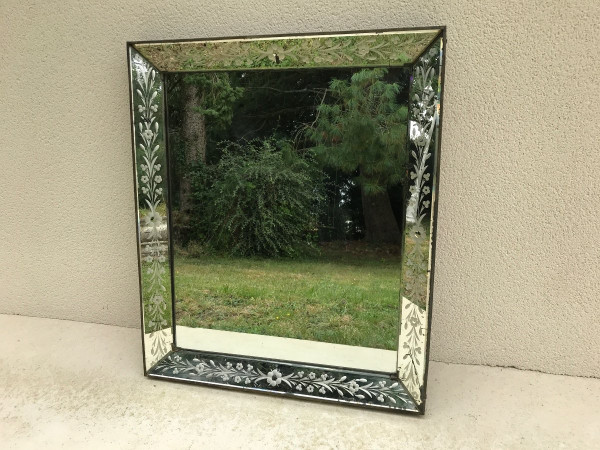 Beautiful rectangular Venetian mirror from the 20th century
