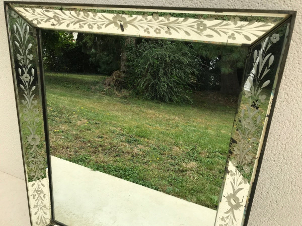 Beautiful rectangular Venetian mirror from the 20th century