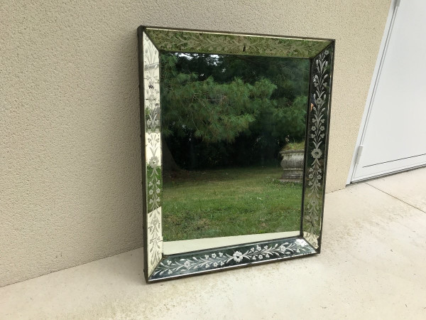 Beautiful rectangular Venetian mirror from the 20th century