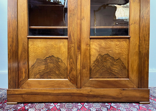 Bibliotheque LOUIS PHILIPPE en noyer