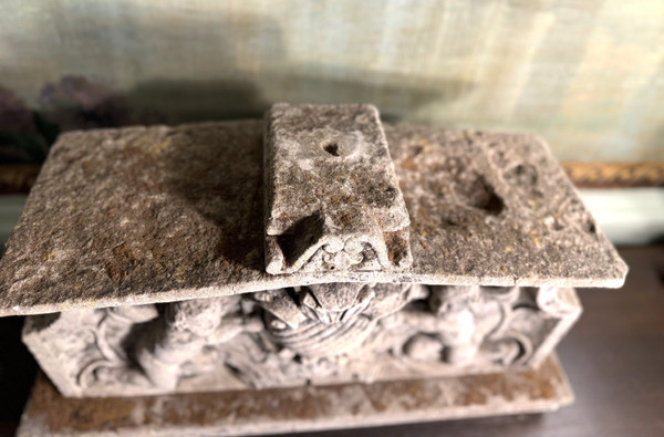 Frontone In Pietra Calcarea Intagliata - Inizio XIX Secolo