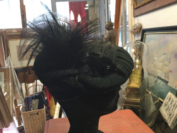 Evening hat with bird