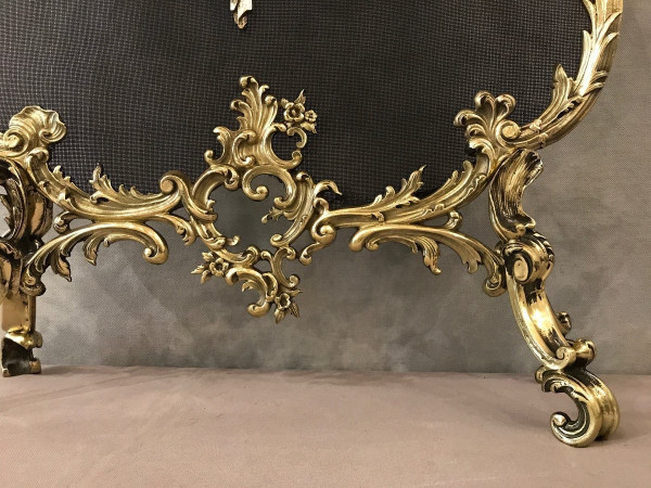 Pare feu écran de cheminée ancien en bronze d'époque 19 ème 