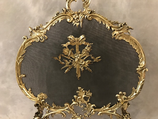 Pare feu écran de cheminée ancien en bronze d'époque 19 ème 