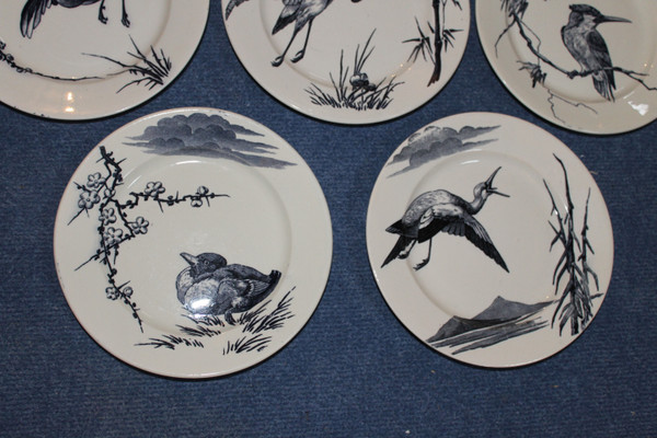 8 Lunéville earthenware plates, large birds, Keller and Guérin period, Japanese style, 19th century