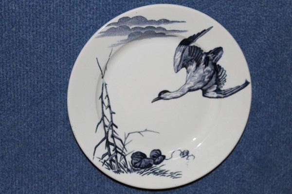 8 Lunéville earthenware plates, large birds, Keller and Guérin period, Japanese style, 19th century
