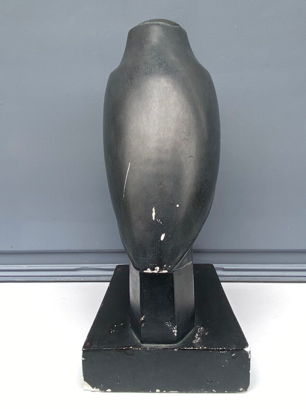 Gipsabdruck 1950 Geometrischer Horusfalke mit schwarzer Patina