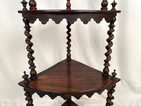Etagère d’encoignure en palissandre, époque Napoléon III