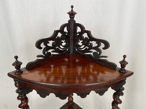 Etagère d’encoignure en palissandre, époque Napoléon III