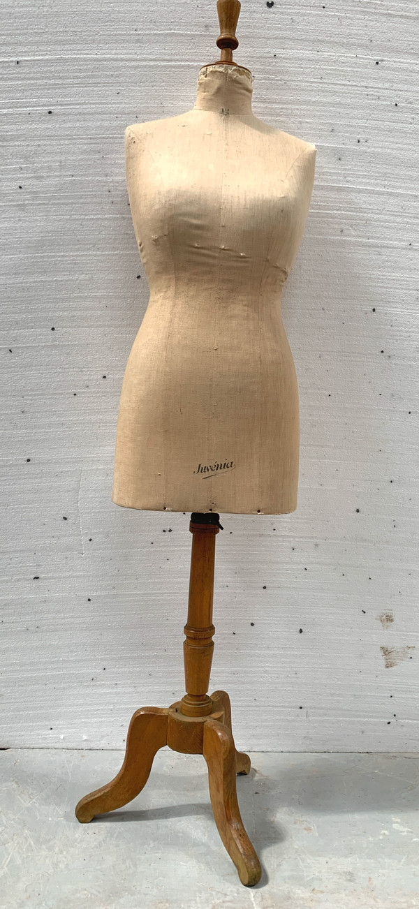 Antico manichino da sartoria su cavalletto XX secolo