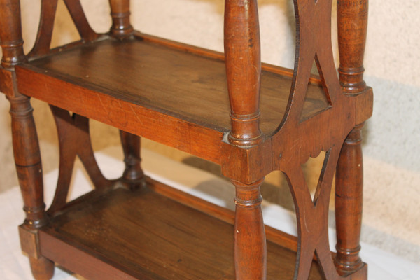 Petite étagère ou verriot en bois fruitier époque 19ème Origine Provence