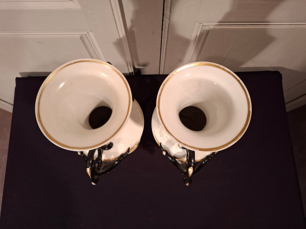 Pair of Paris porcelain baluster vases, Napoleon III period.