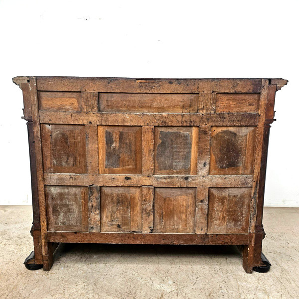 Credenza in lacca nera del XVIII secolo