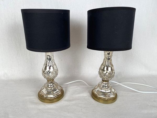 Pair of table lamps in eglomerated crystal