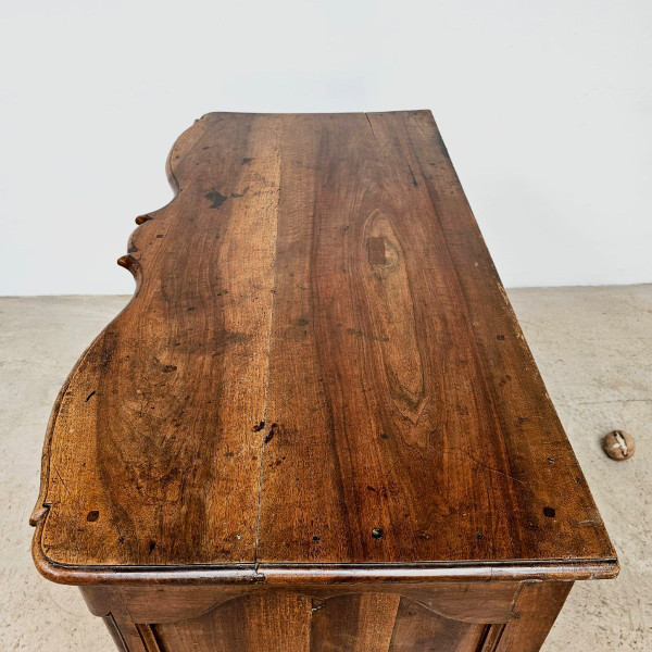 18th century walnut crossbow chest of drawers