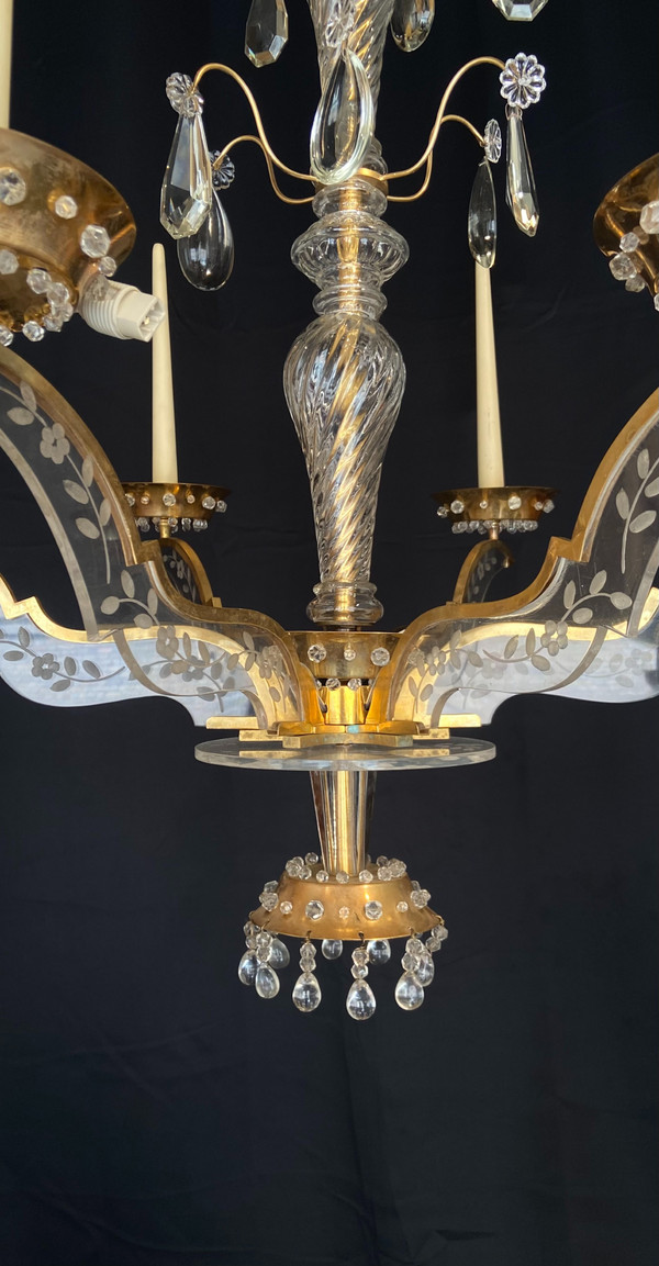 Pair Of Chandeliers In The Gout Rings