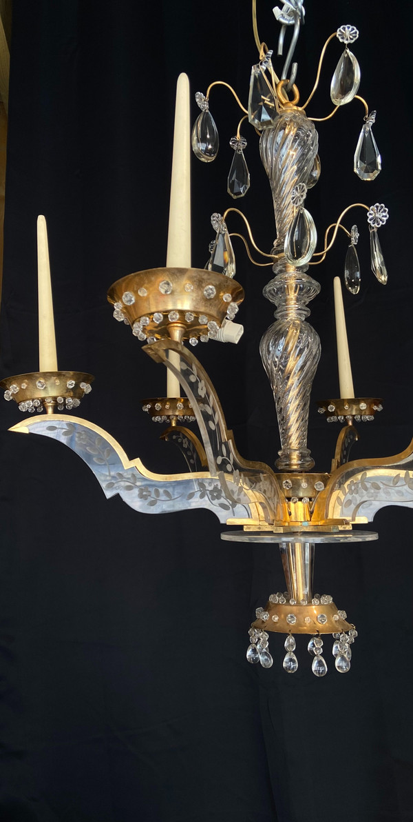 Pair Of Chandeliers In The Gout Rings