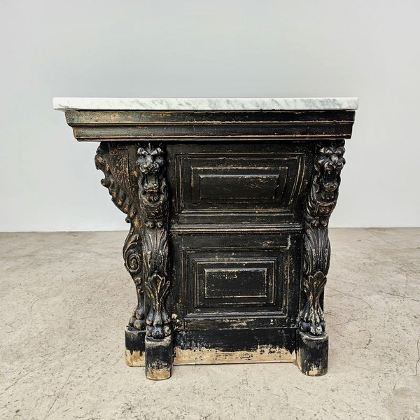 Cassettone del XIX secolo con piano in marmo