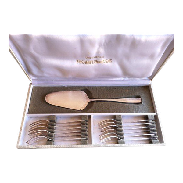 Case including a silver-plated cake service by François Frionnet goldsmith