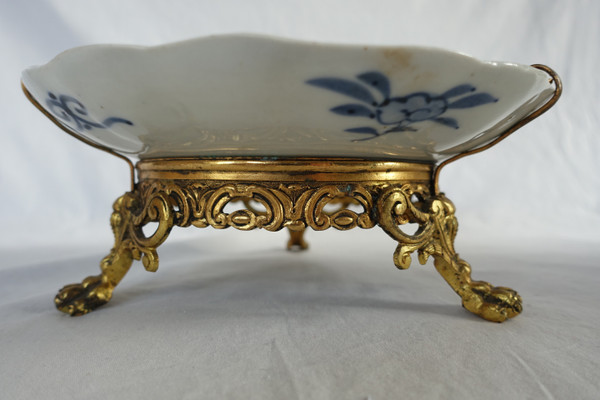 Suite of 4 Japanese porcelain bronze-mounted plates with Imari decoration