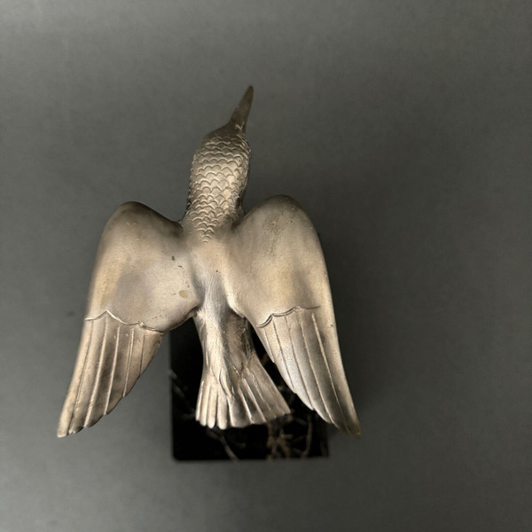 1930 Art Deco scultura in bronzo argentato Kingfisher con doppia patina
