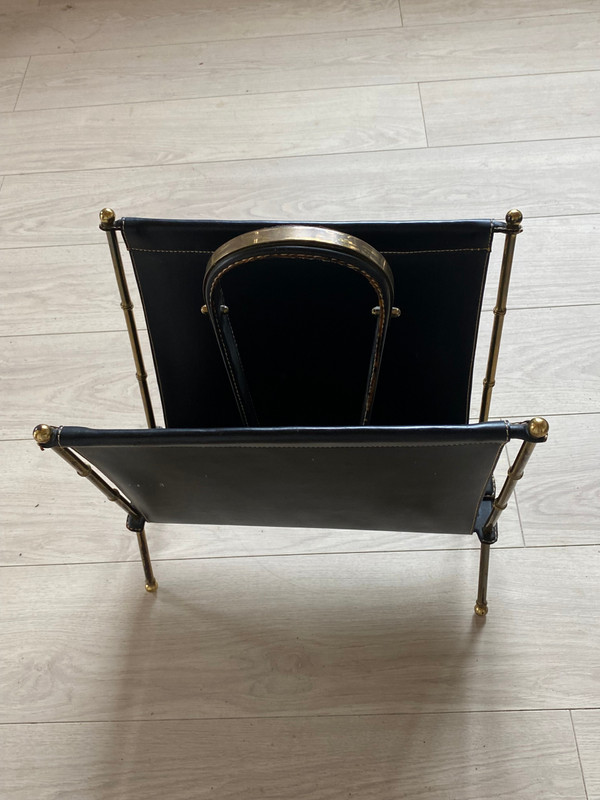 1950/70′ Zeitschriftenhalter Jacques Adnet Leder Und Bronze Oder Vergoldetes Messing