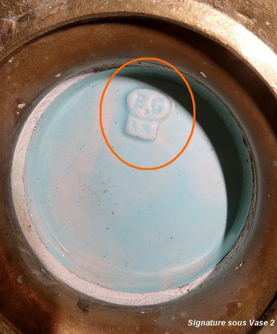 Coppia di vasi in terracotta e bronzo, di E. Gilles - seconda metà del 19° secolo
