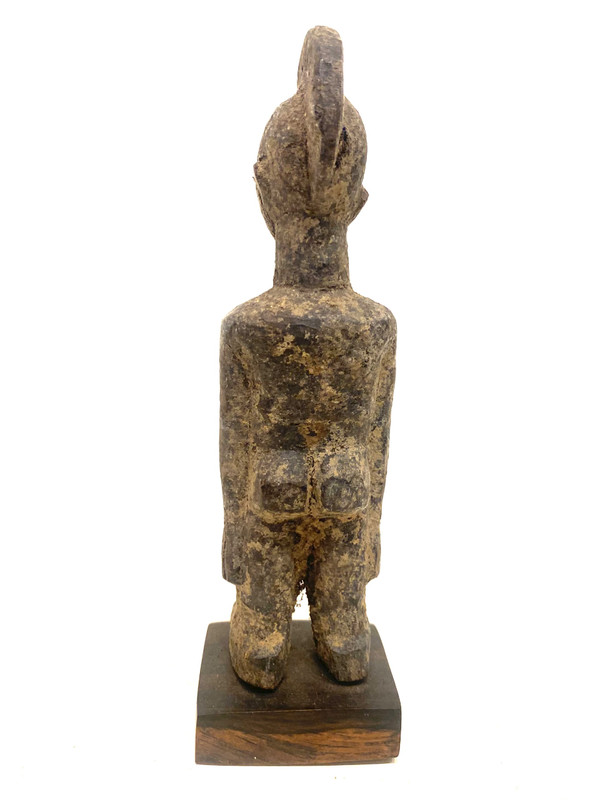 LOBI altar statue