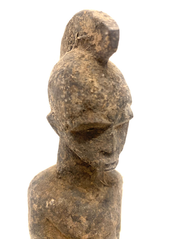 LOBI altar statue