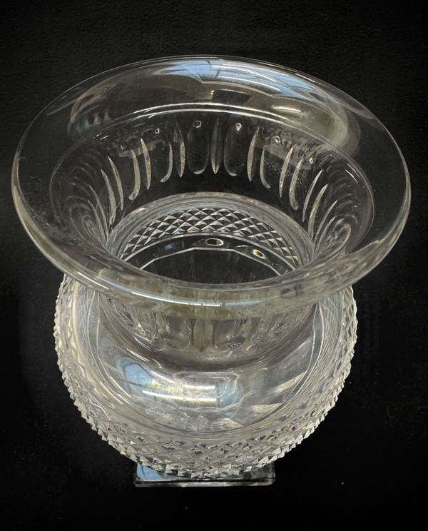Baccarat - Vaso in cristallo a forma di Medici, modello Laeticia. 