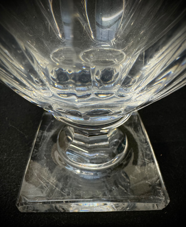 Baccarat - Vaso in cristallo a forma di Medici, modello Laeticia. 
