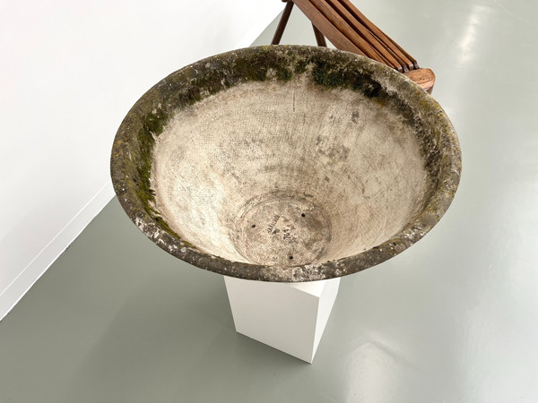 Grande jardinière conique Willy Guhl