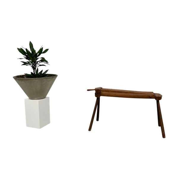 Grande jardinière conique Willy Guhl