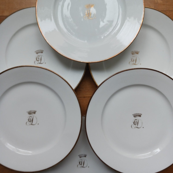 Nast Factory - set of 6 Empire dessert plates, Restoration - count's crown