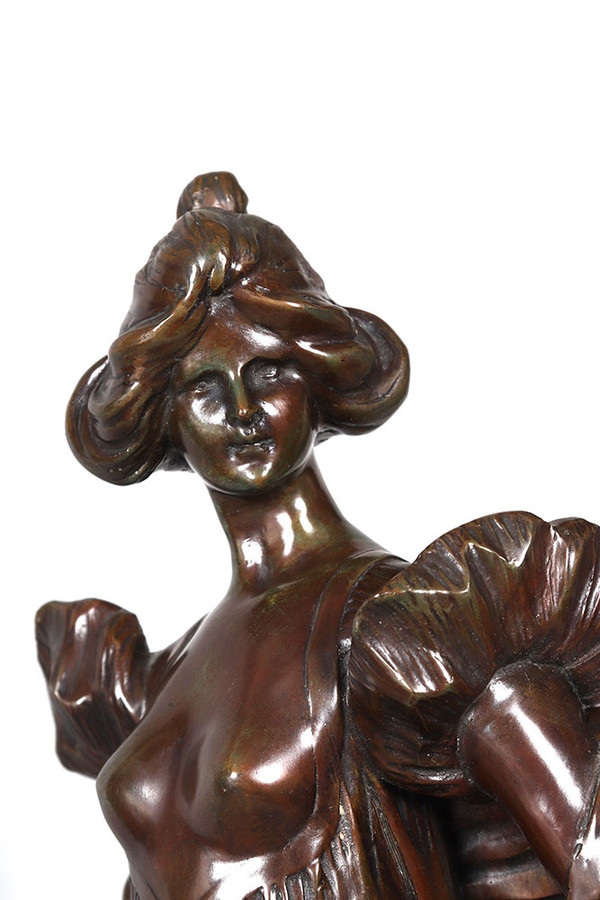 Bronzo XIX secolo, 51 cm, Jean GAUTHERIN 1840/1890, Giovane donna a seno nudo