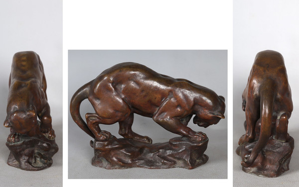 Bronze circa 1900, Georges GARDET 1863/1939, Lioness hunting a Lizard