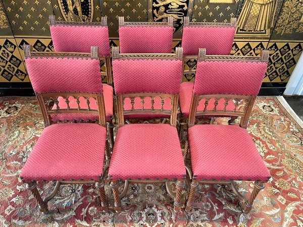 Set of 6 Renaissance style carved walnut chairs - Haute époque